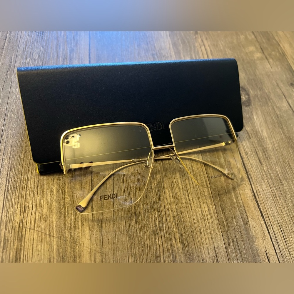 Brand new Fendi Gold Square Glasses
Model: FE50063U_030